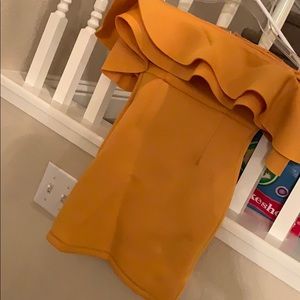 Skin tight sexy mustard dress 🧡
